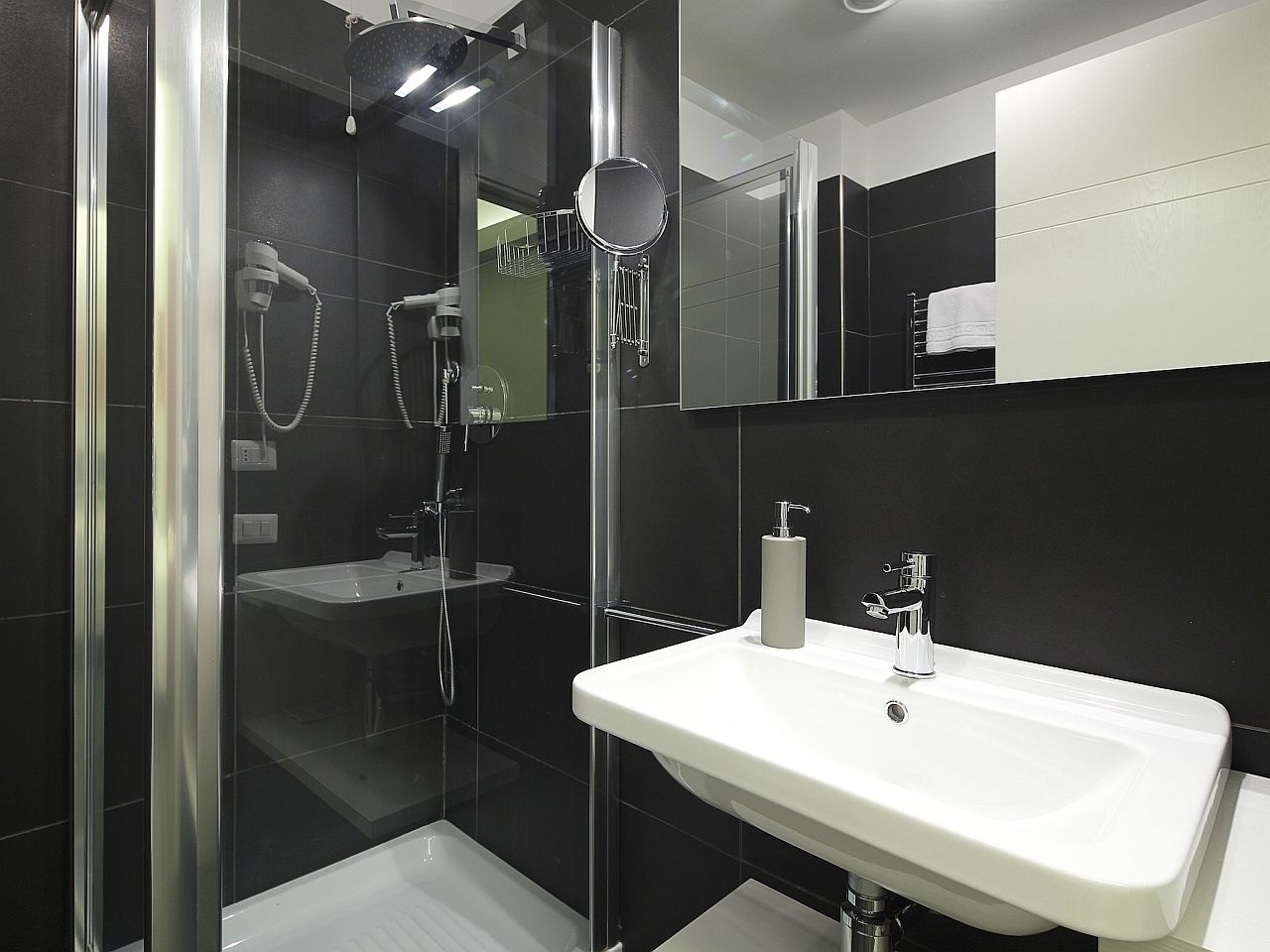 Nearhome Smart Suites Guest House Rome Luaran gambar