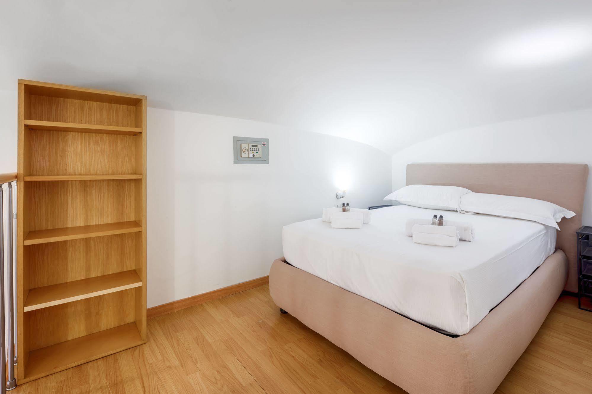 Nearhome Smart Suites Guest House Rome Luaran gambar